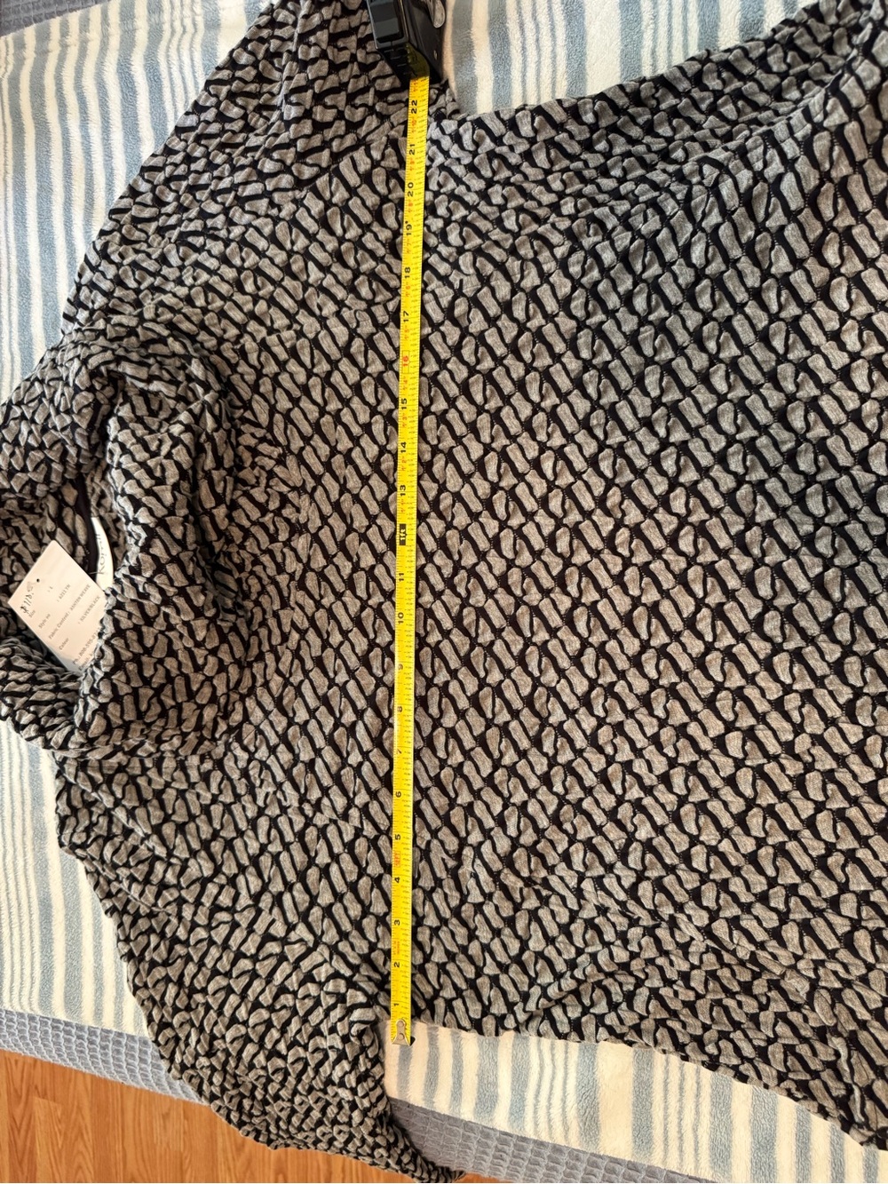 NWT Komil Ashton Weave Cowl Tunic (L) - Picture 9 of 12